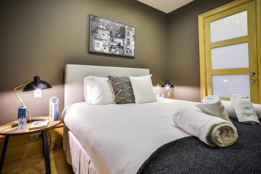 Sweet Inn - Couronne Brussels Exterior photo